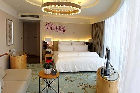 Executive Deluxe King Room