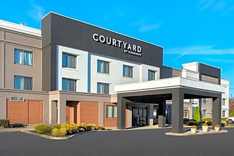 Courtyard by Marriott Newburgh Stewart Airport
