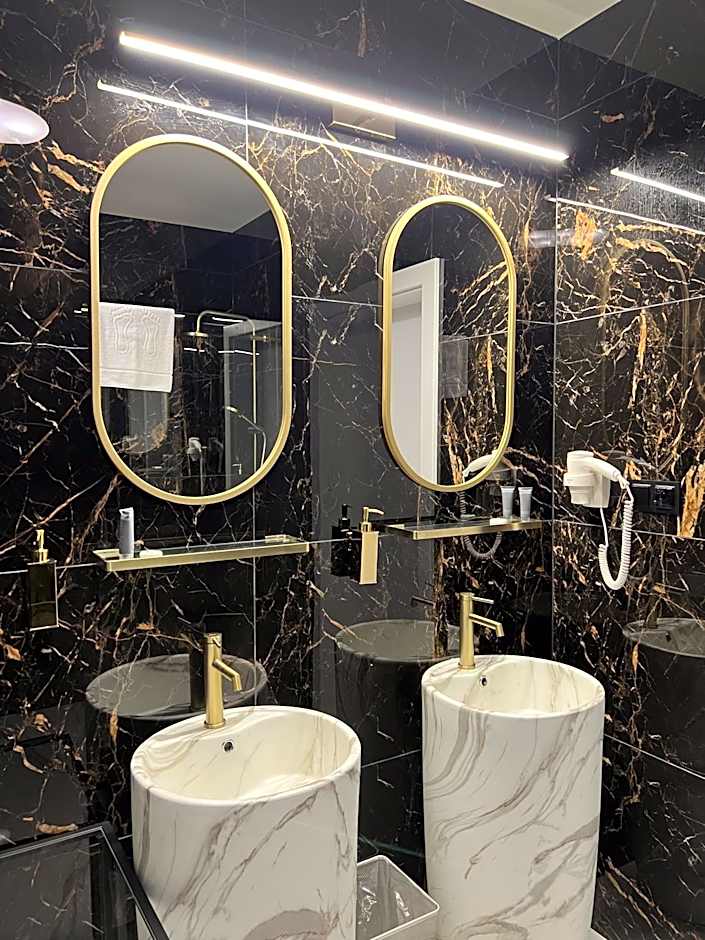 Hotel Lantier & Swimming Pool Zone