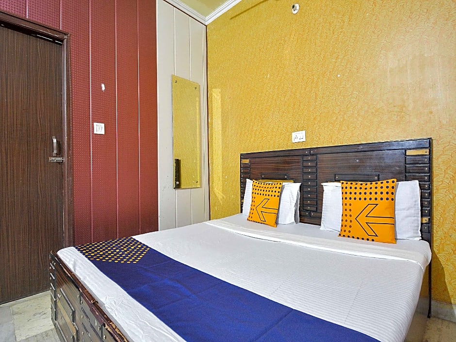 OYO 65451 hotel sun star