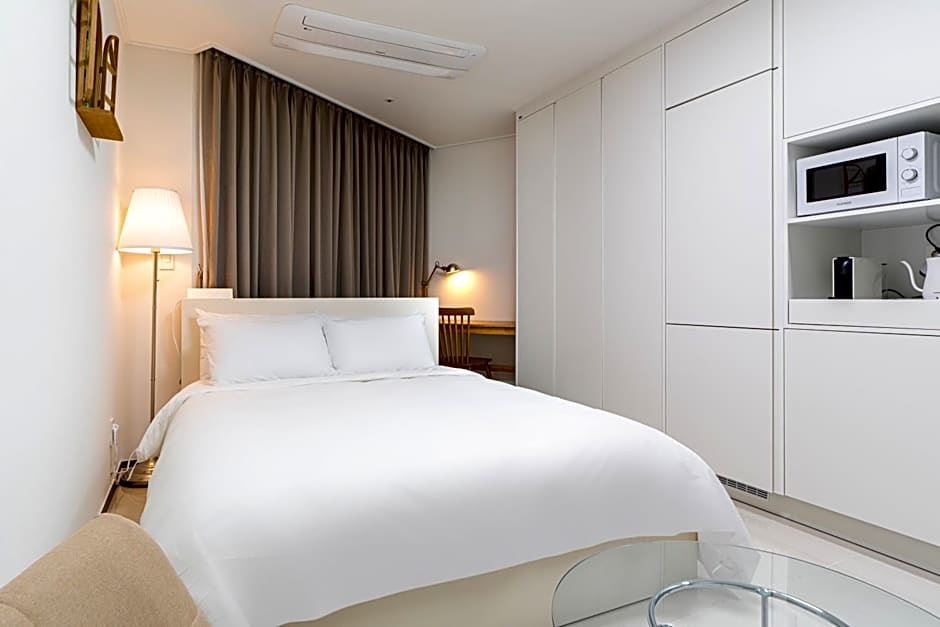 Urbanstay Busan Cityhall