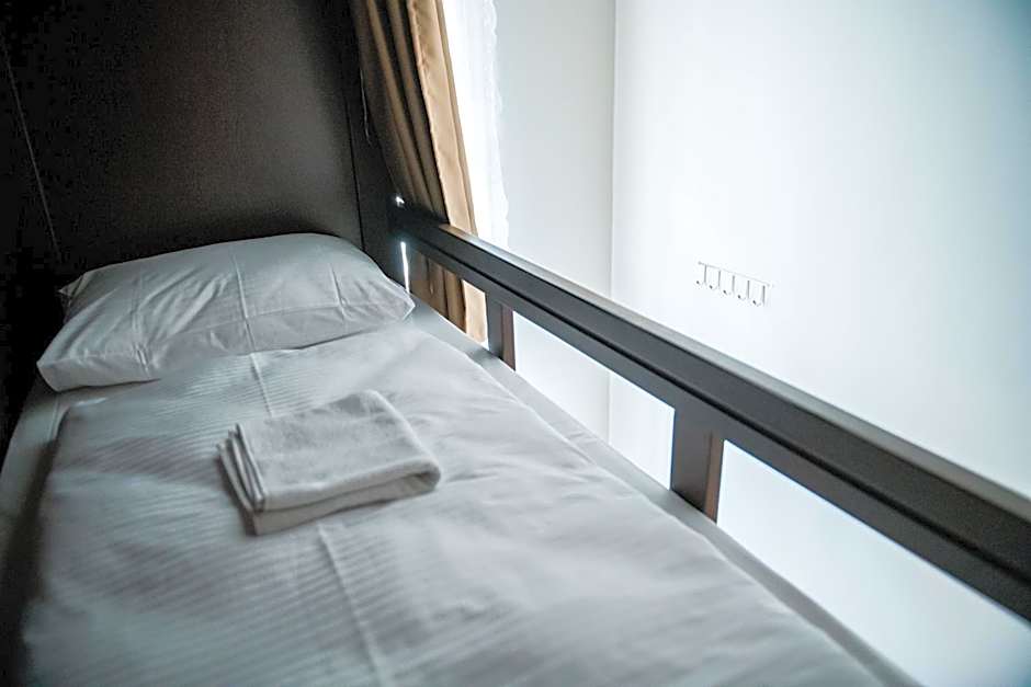 Vienna Boutique - Premium Hostel