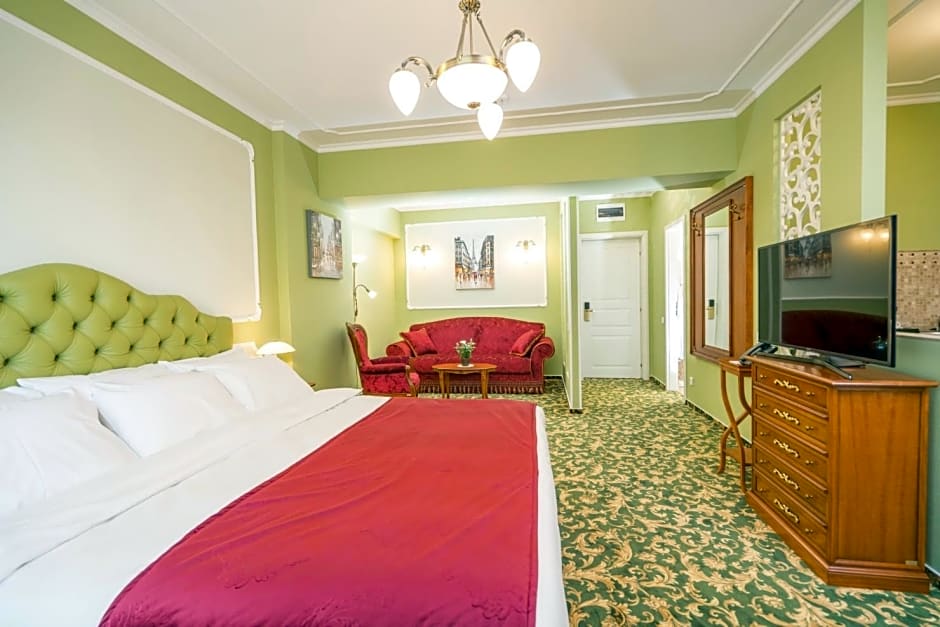 Studio One Accommodation Suites