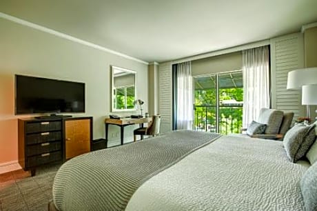 Standard King Room
