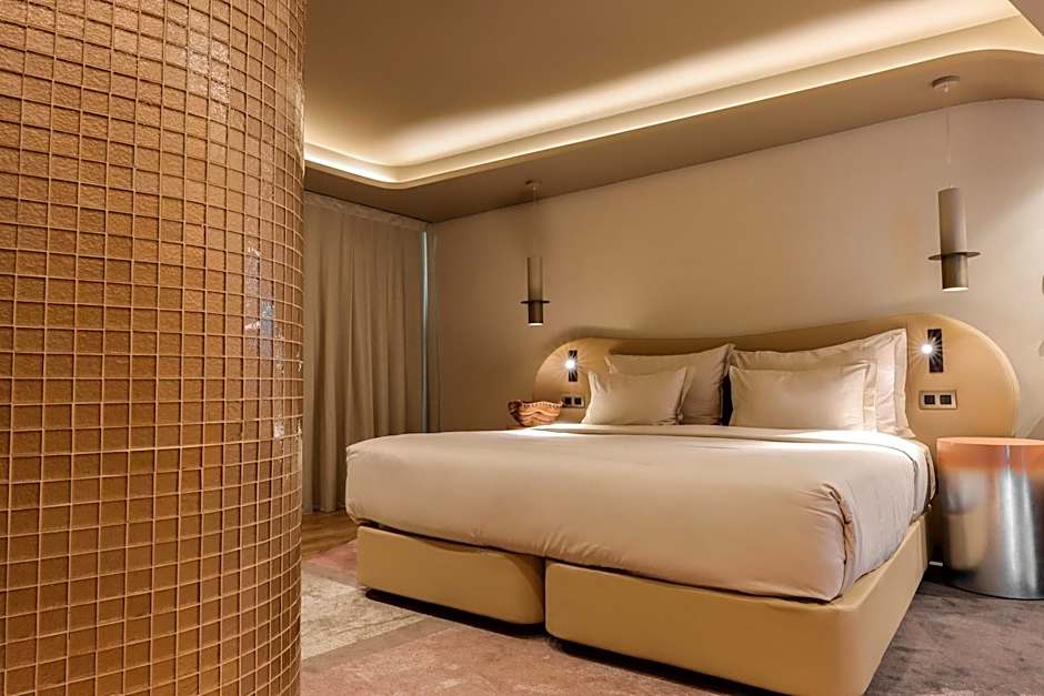 The Views Baia - Adults Only