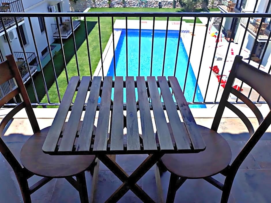 Photo 1 of 38 of Duplex Apartment