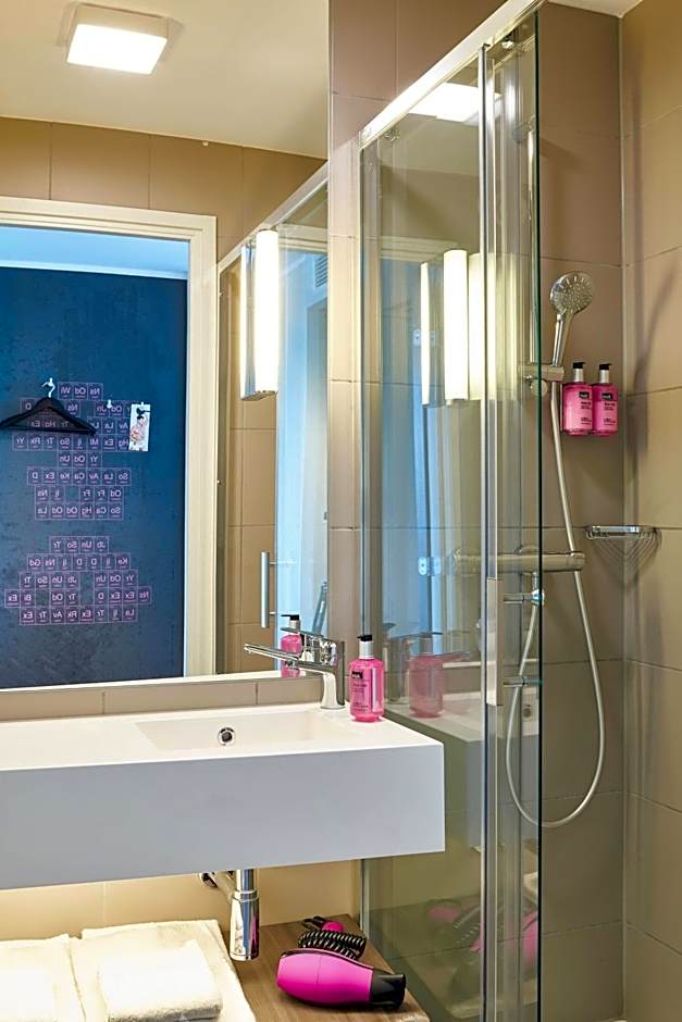 Moxy Paris Charles de Gaulle Airport