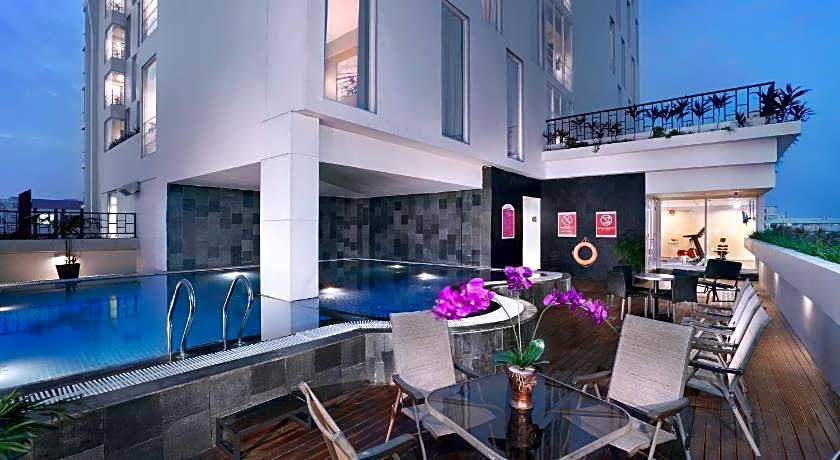 Fave Plus Hotel Palembang