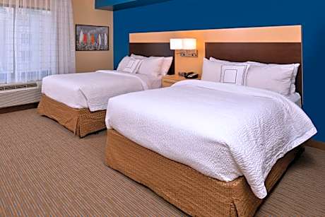 Queen Studio with Two Queen Beds