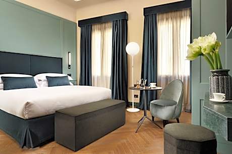 Floren Hotel