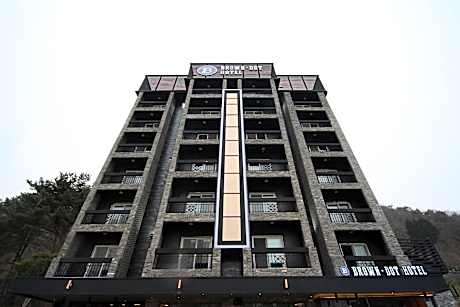 Brown Dot Tourist Hotel Busan New Port