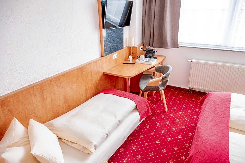 AaRa Hotel
