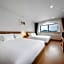 Heyy Seogwipo Hotel