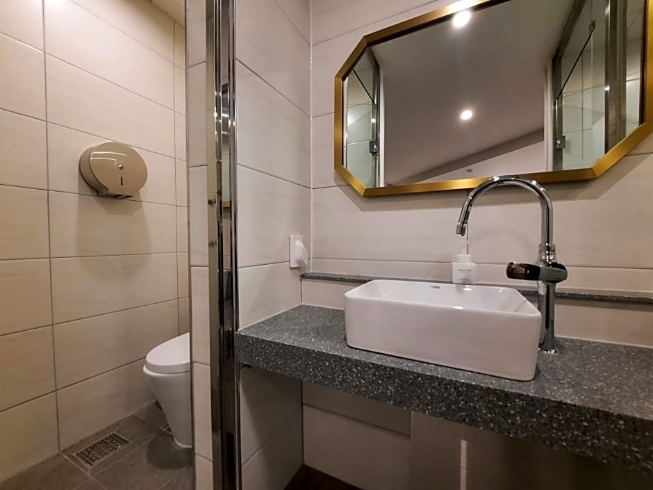 Rein Hotel Busan Yeonsan