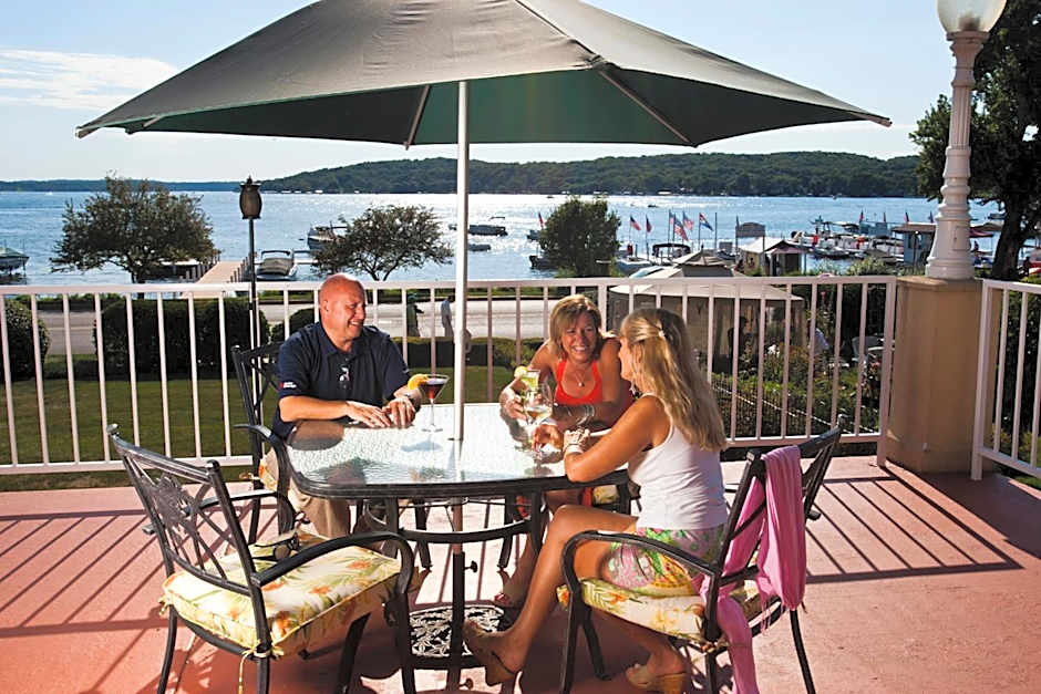 Bella Vista Suites Lake Geneva