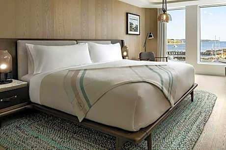 Signature King Room