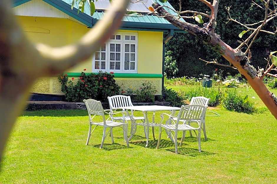 Chelthnam Holiday Bungalow