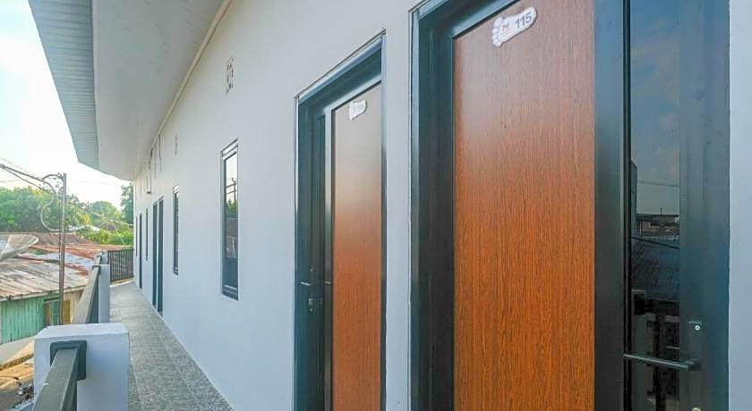 RedDoorz @ MG House Siantar Timur