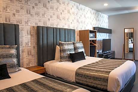 Superior Quadruple Room