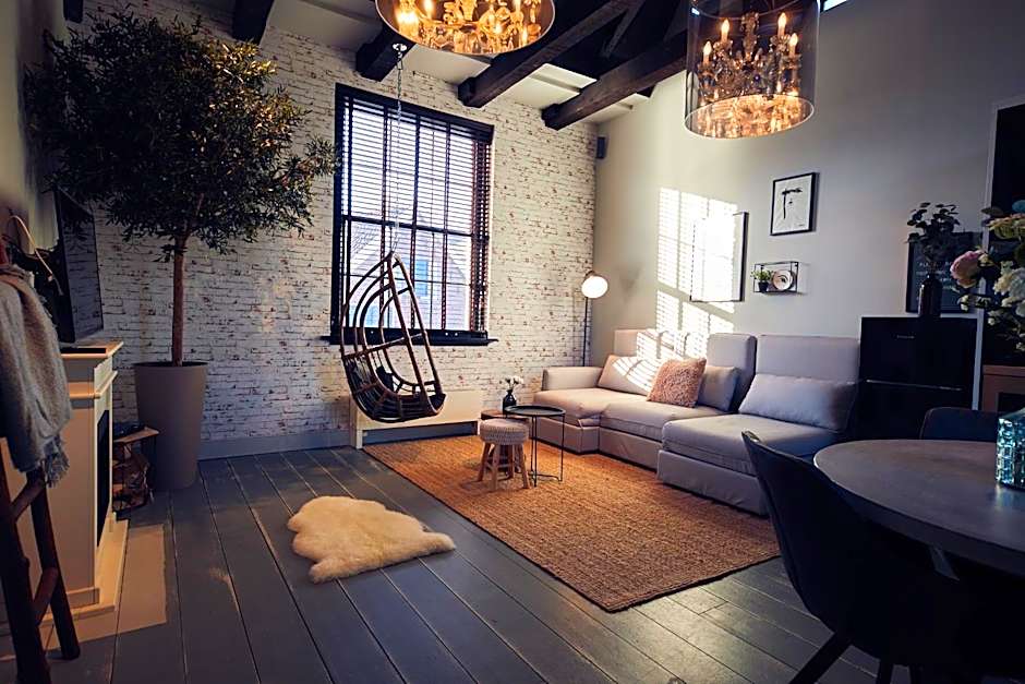 HUISJES AAN DE AMSTEL - Your home away from home