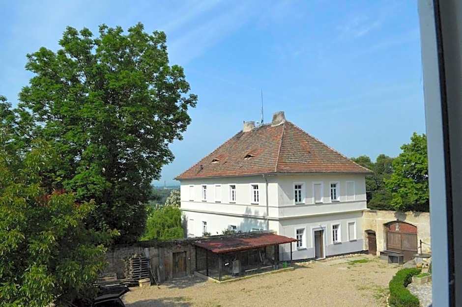 Stará Fara