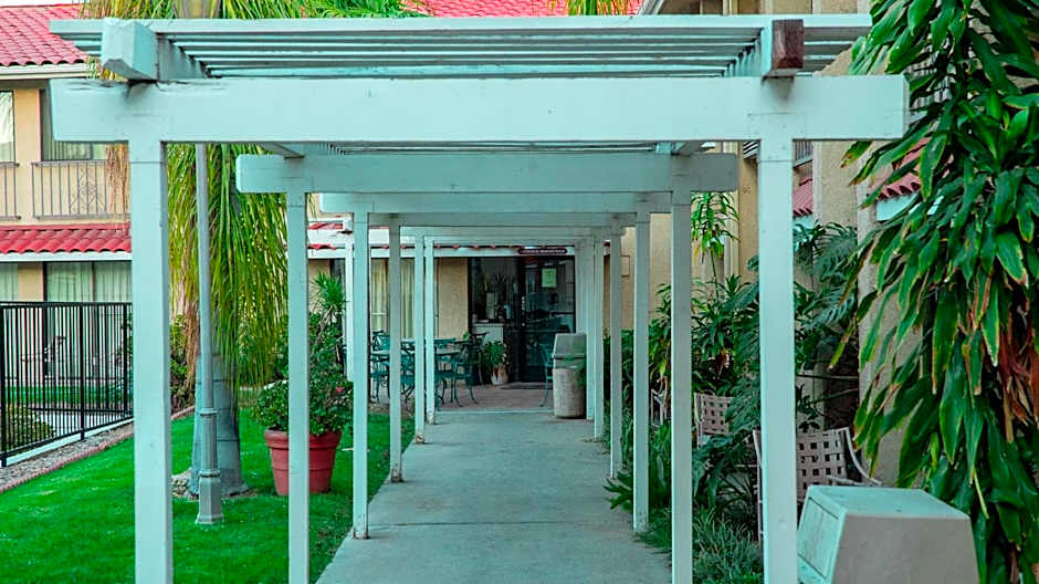 Motel 6 - Anaheim Hills, CA