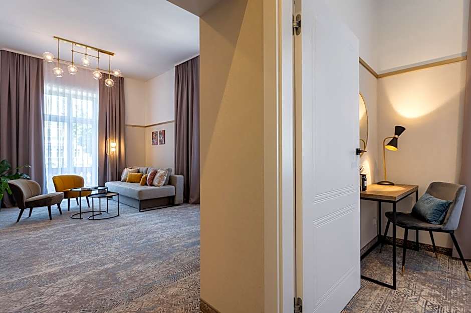 MR67 Mayera Rapaporta