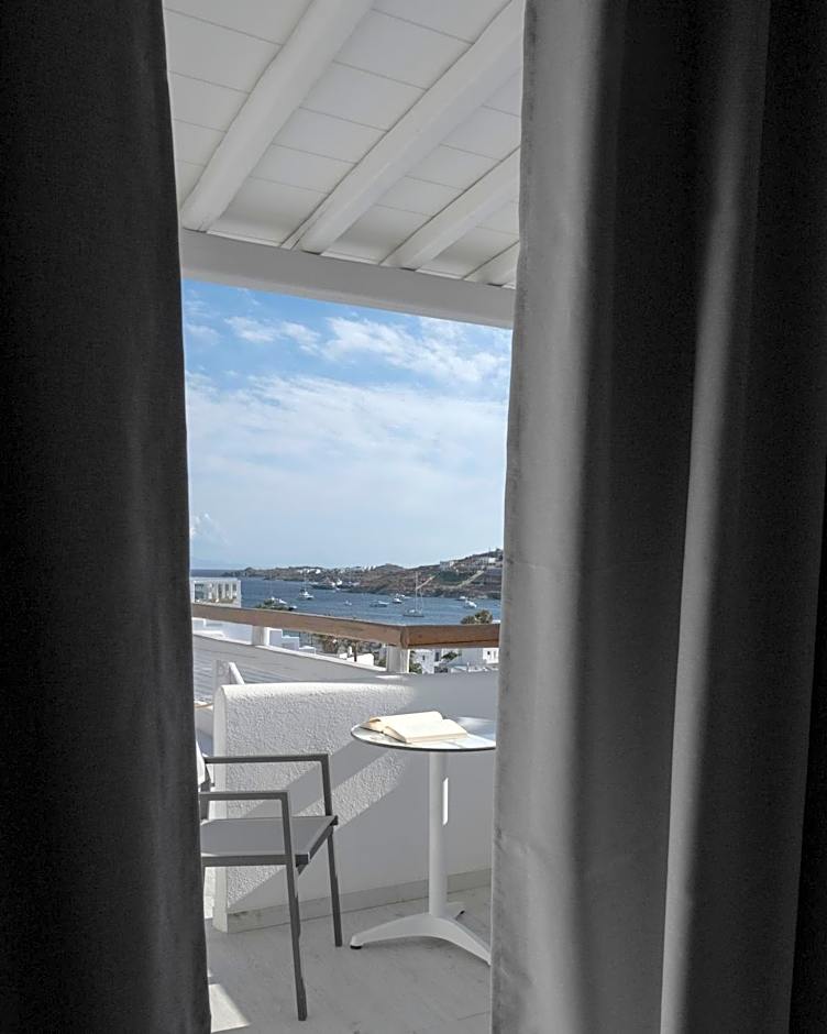 Mykonos Essence Adults Only