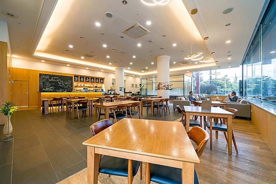 Crown Hotel Changwon