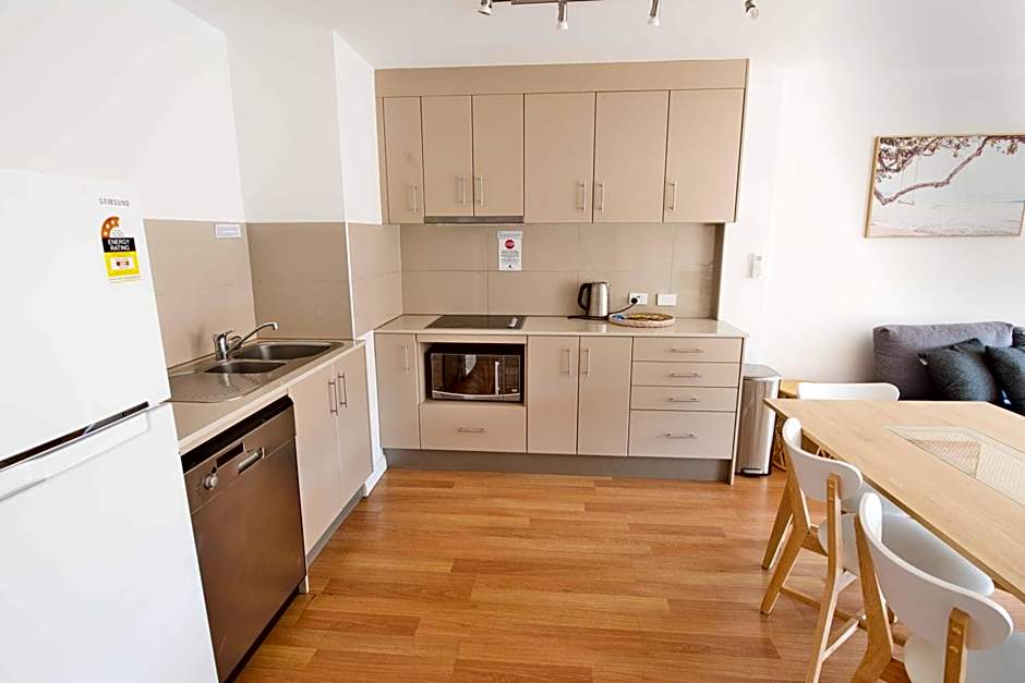 Nelson Bay Breeze Holiday Apartments