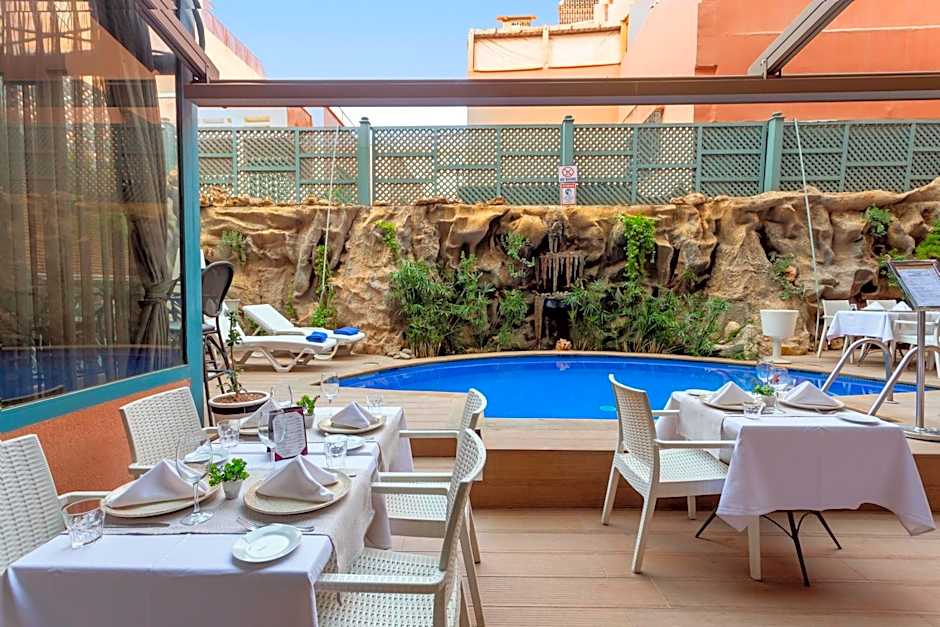 Le Caspien Boutique Hotel