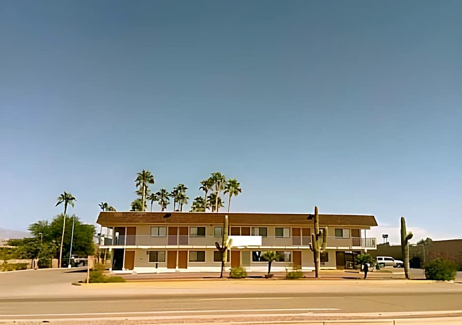 Super Inn Motel
