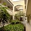 Hotel & Suites Quinta Magna
