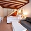Hovolo Hotel Apartments