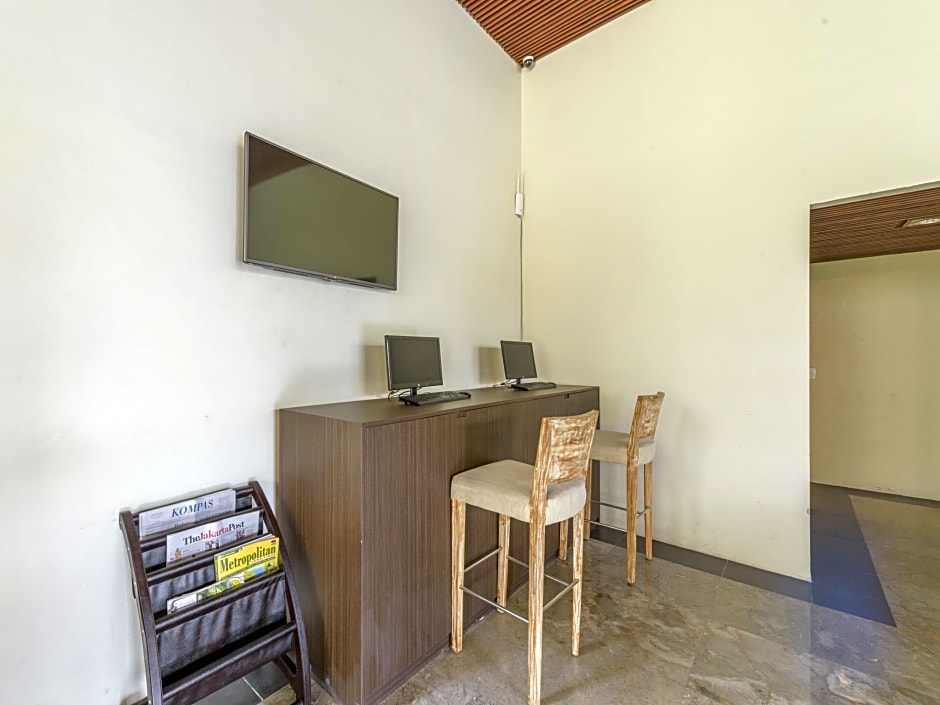 Hotel Dafam Savvoya Seminyak