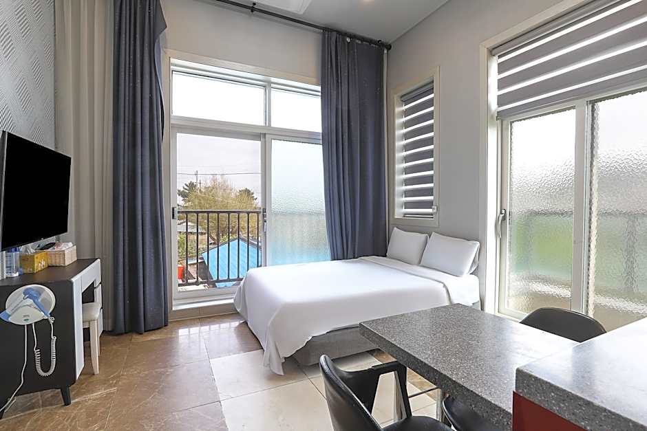 Gangneung Buchaegil Motel and Pension