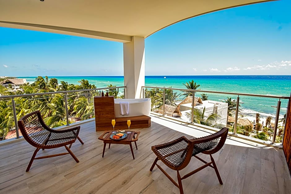 Mvngata Beach Hotel