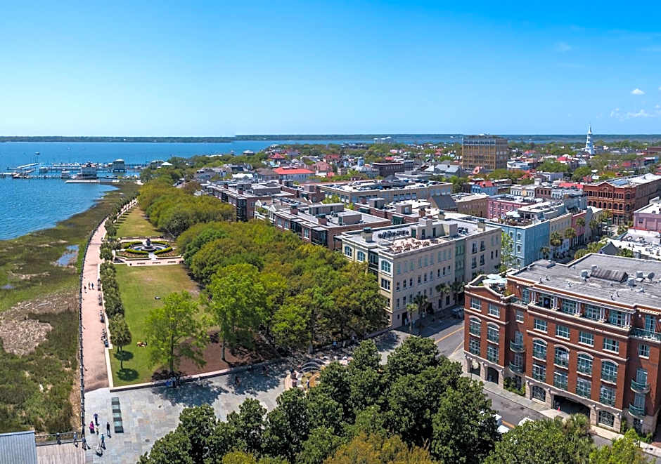 Harbourview Inn
