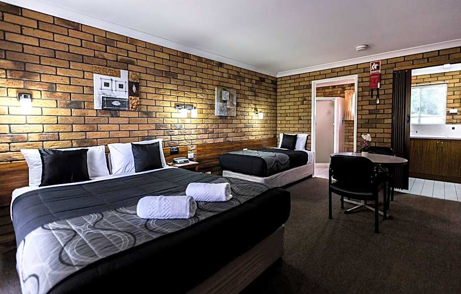 Park House Motor Inn