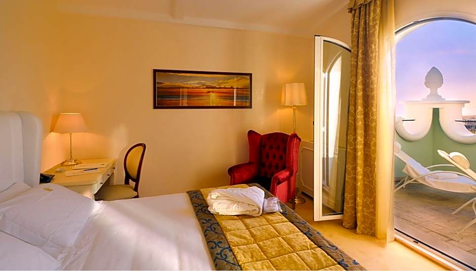 Hotel De Londres