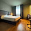 Point Hotel