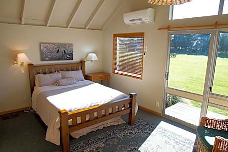 Stronechrubie Accommodation and Restaurant