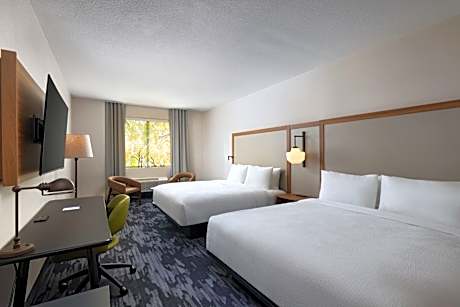 King Room with Two King Beds and Roll-in Shower - Mobility Accessible