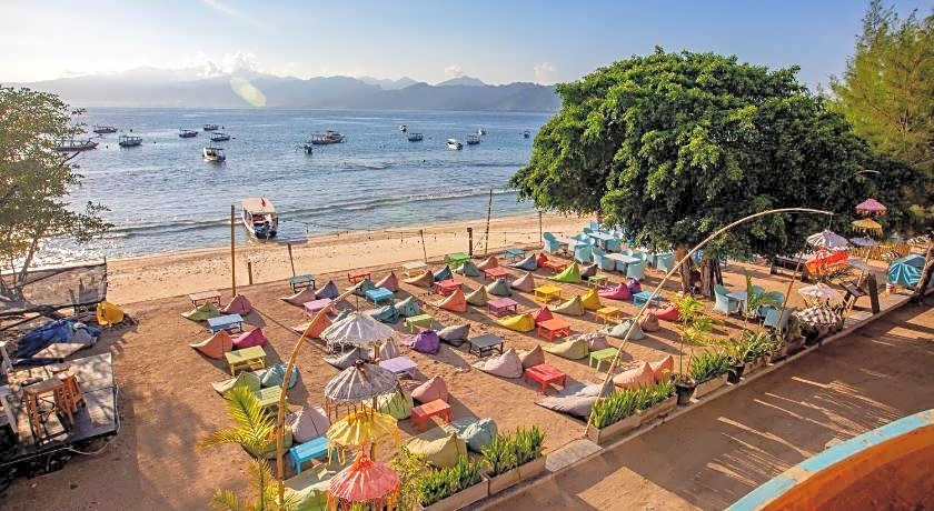 Gili Sands Hotel & Bar