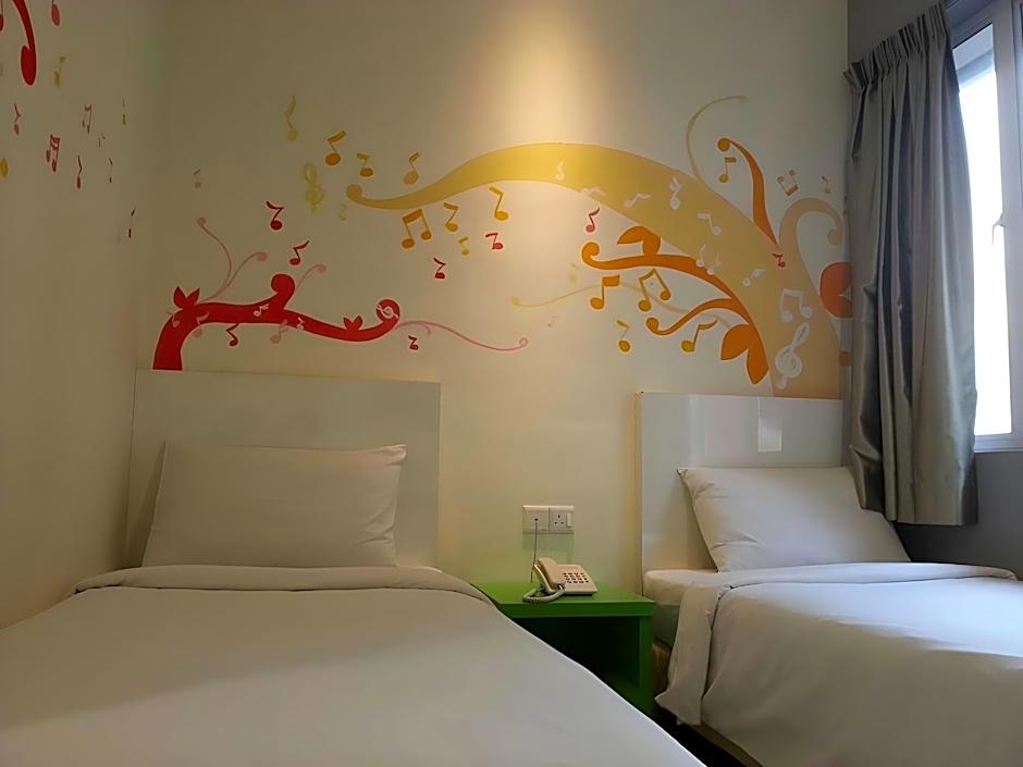Hotel Strawberry Fields