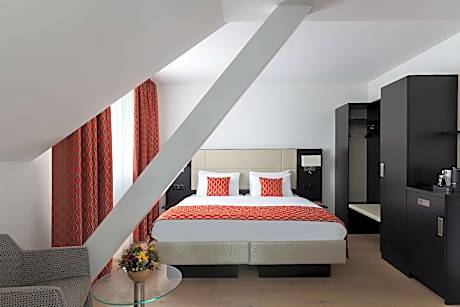 Double Room with Air Conditioning