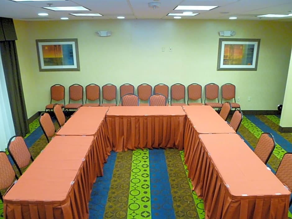 Holiday Inn Express Hotel & Suites Twentynine Palms By IHG