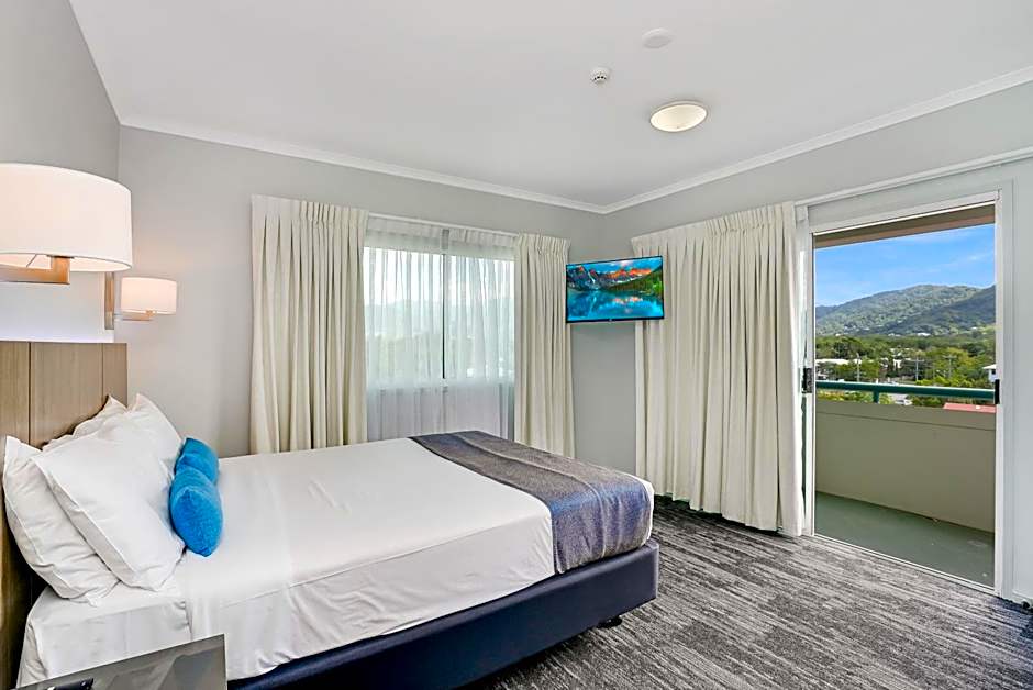 Cairns Sheridan Hotel