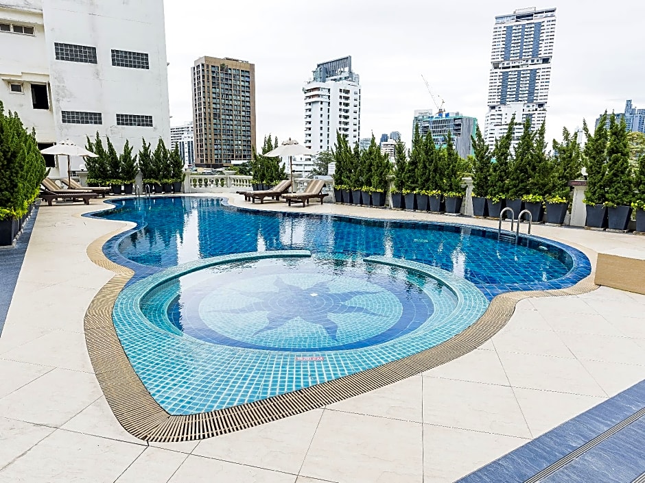Hope Land Hotel Sukhumvit 24