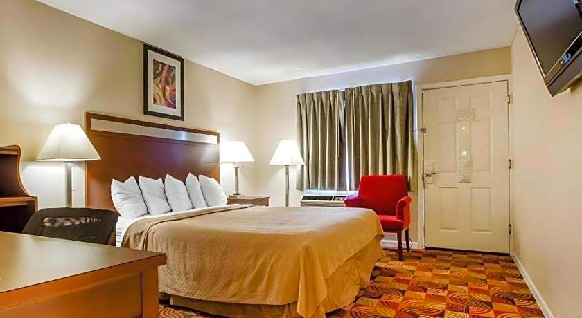 Quality Inn Redding near I-5